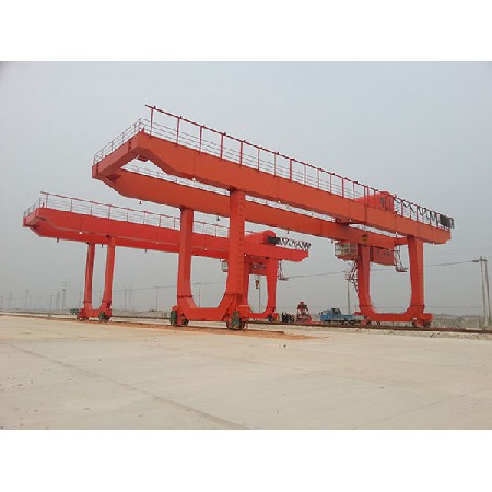 雙主梁門式起重機
